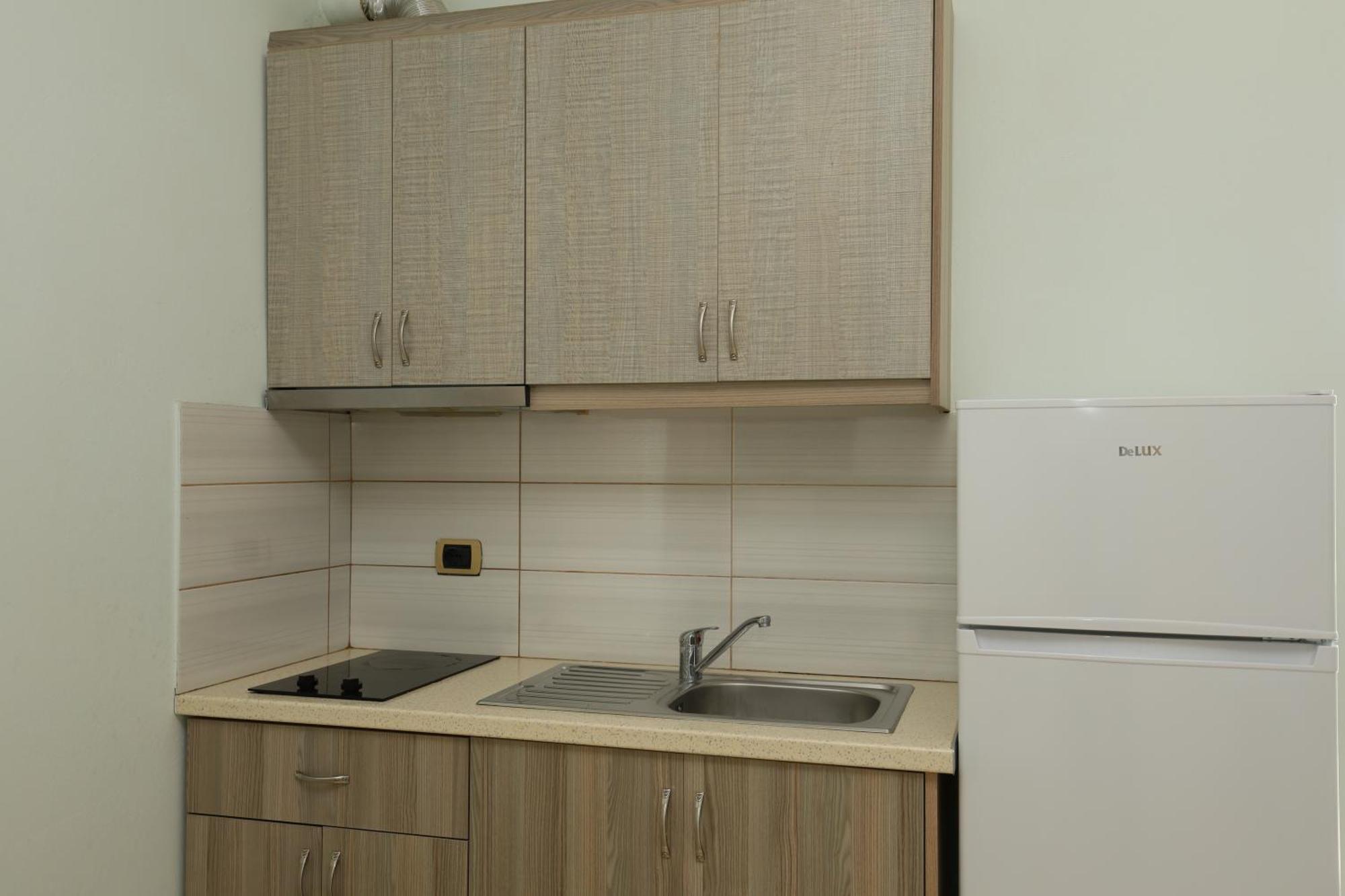 Michelle Apartments Ксамил Экстерьер фото