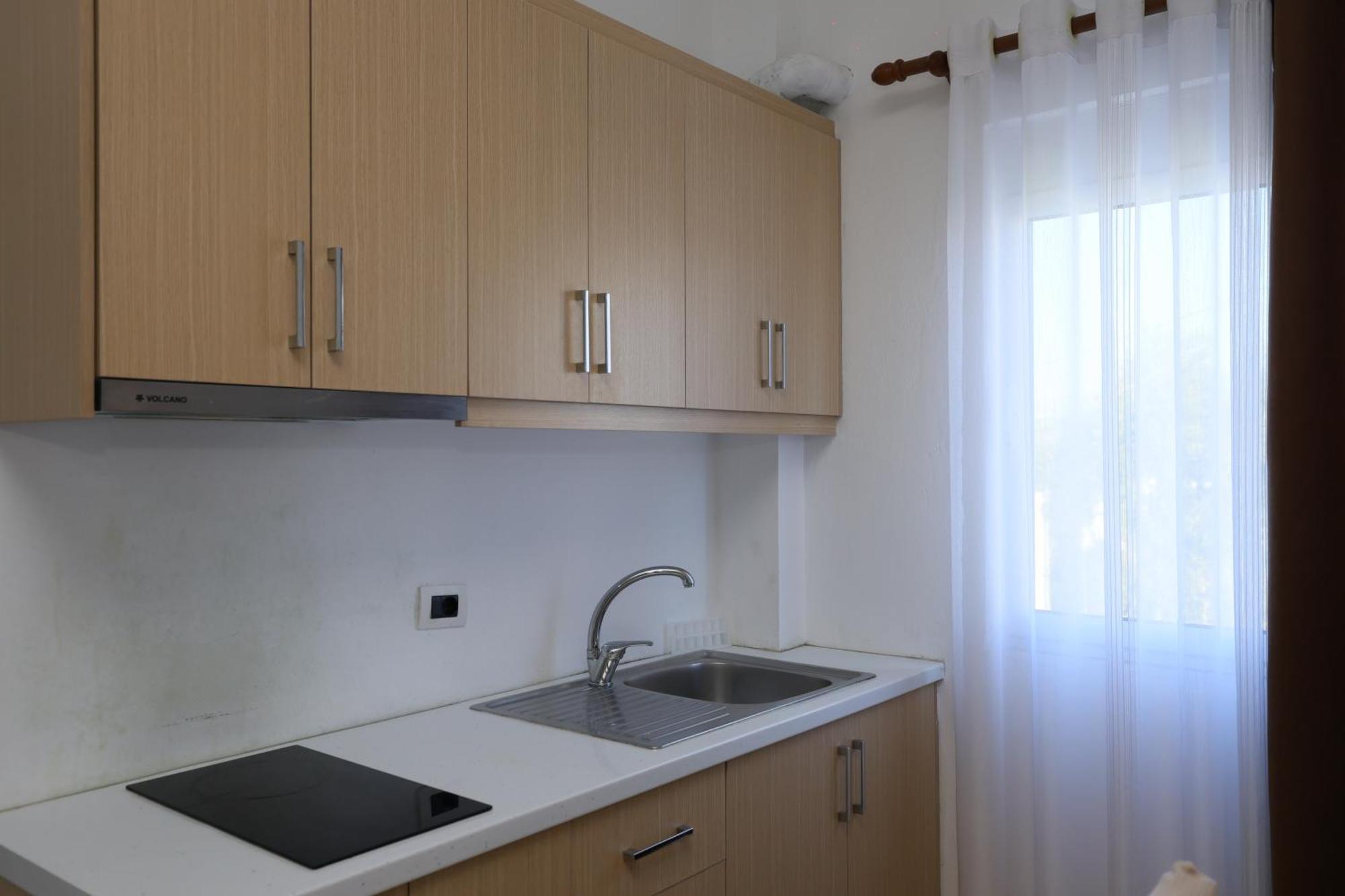 Michelle Apartments Ксамил Экстерьер фото