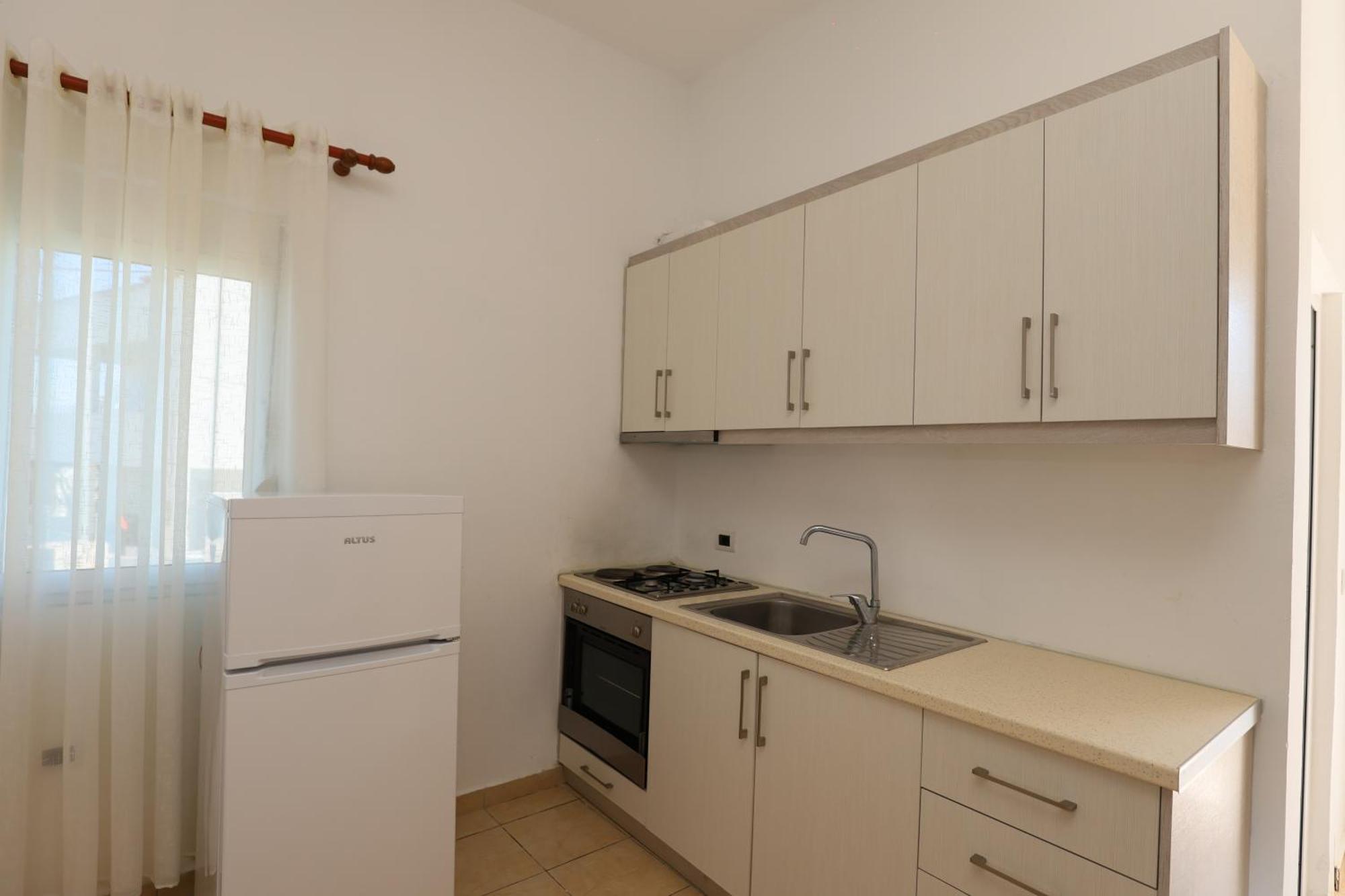 Michelle Apartments Ксамил Экстерьер фото