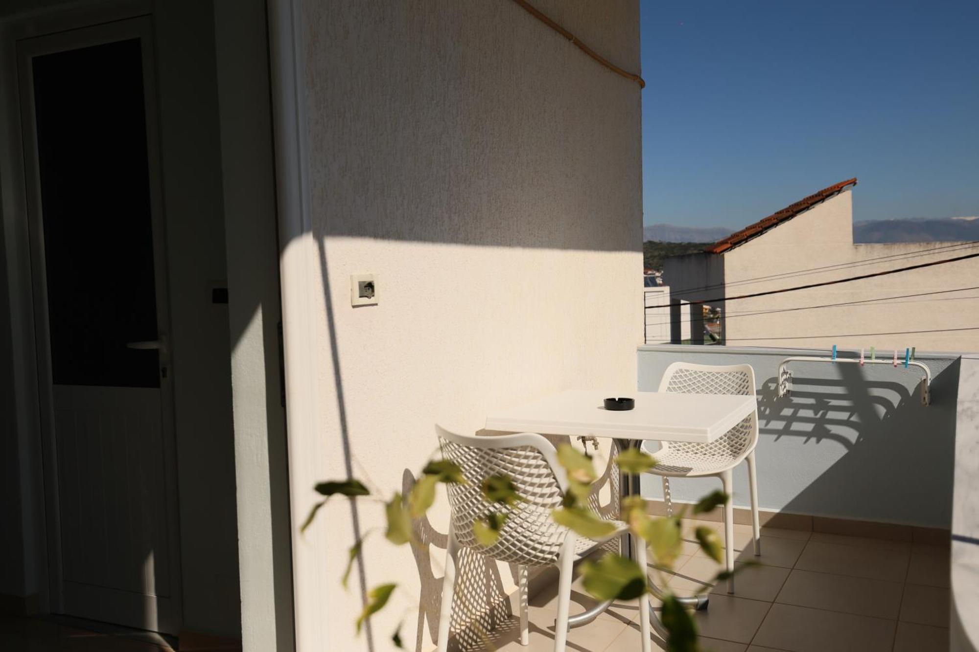 Michelle Apartments Ксамил Экстерьер фото