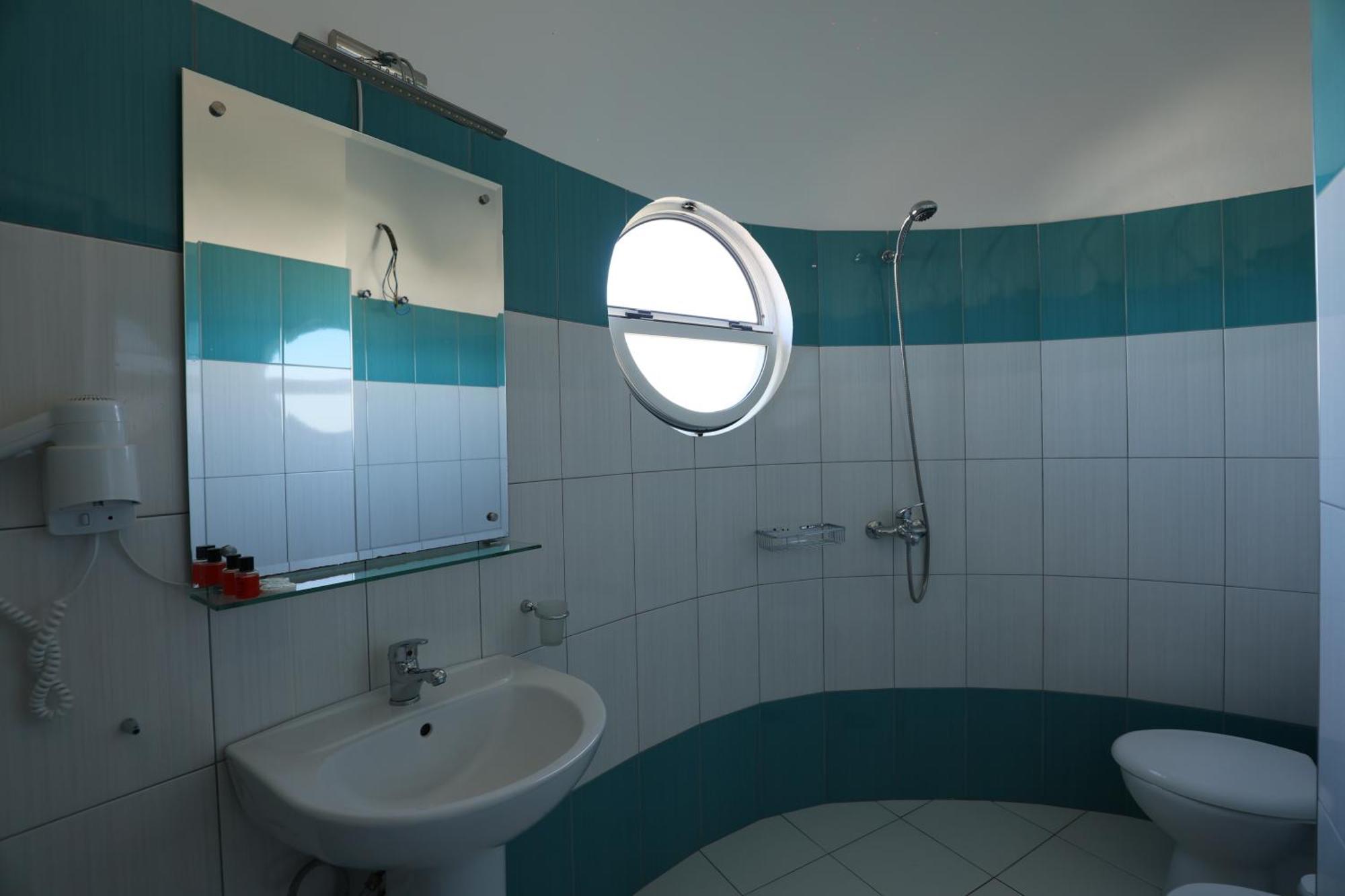 Michelle Apartments Ксамил Экстерьер фото